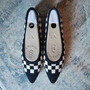 Vivaia Checkerboard Pointed Toe Ballet Flats